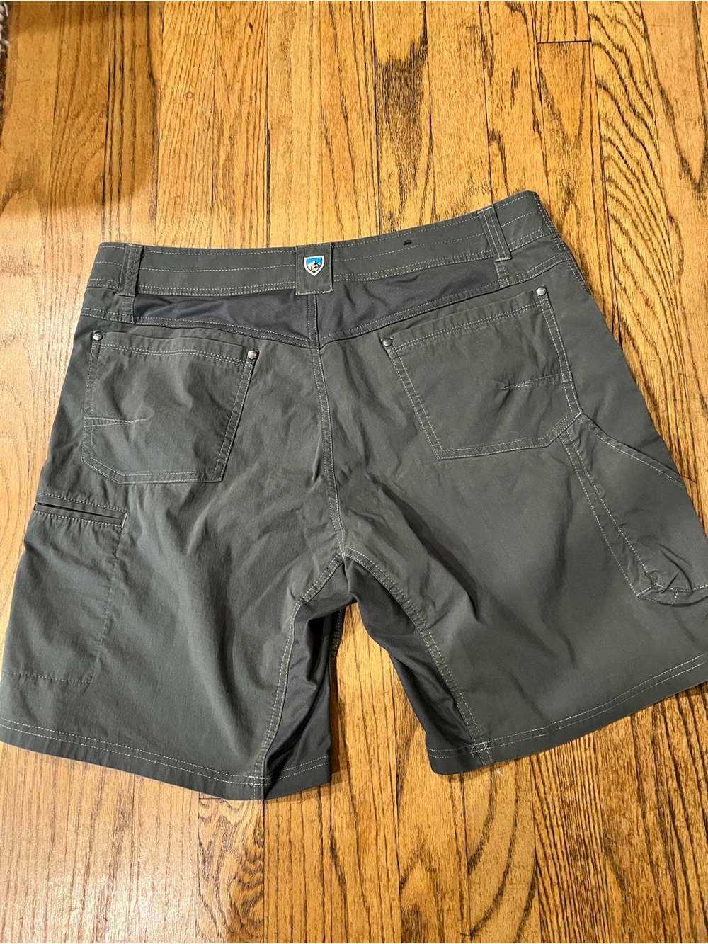 Kuhl Men's Olive Cargo Shorts Size 36 - Picture 3 of 6
